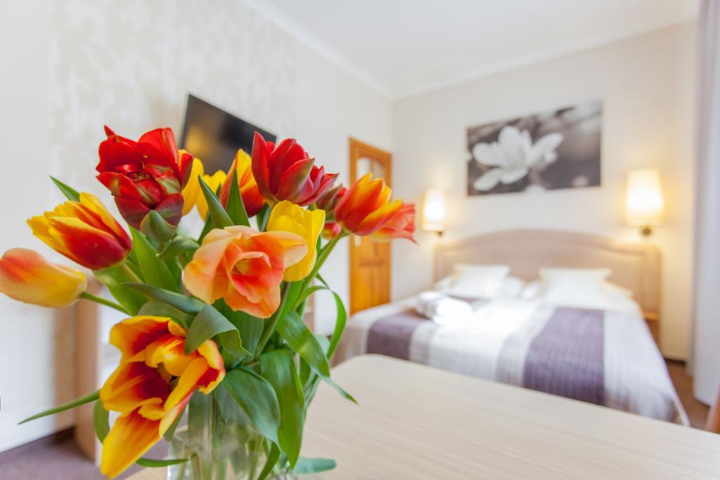 Villa Anna Gdansk - Noclegi Rooms - Free Parking Buitenkant foto