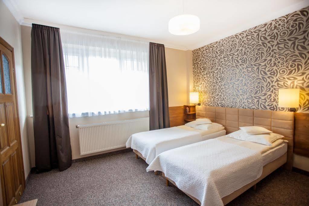 Villa Anna Gdansk - Noclegi Rooms - Free Parking Buitenkant foto